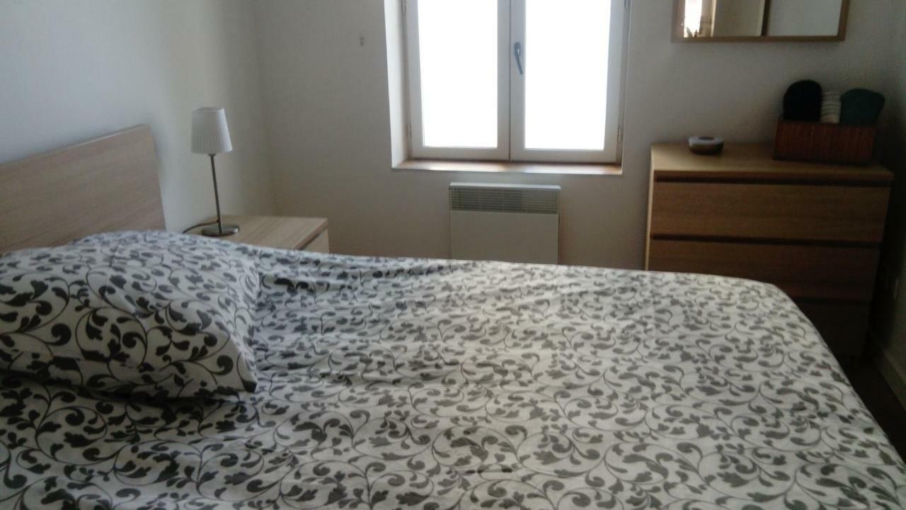 Gîte les 3 tours 1e étage Carcassonne Esterno foto